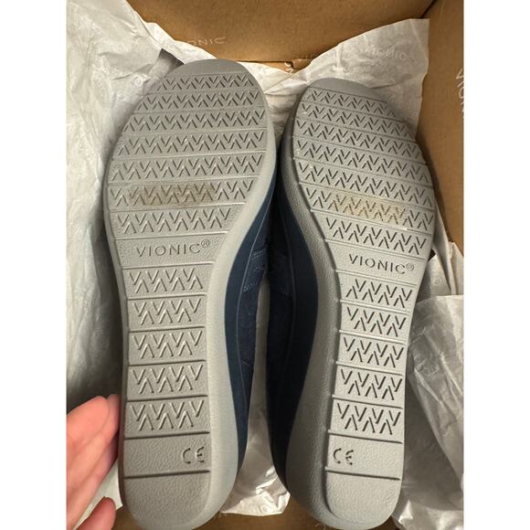 Vionic judie women's orthotic Mary Jane wedge casual shoe navy size 7 NIB - Picture 4 of 6